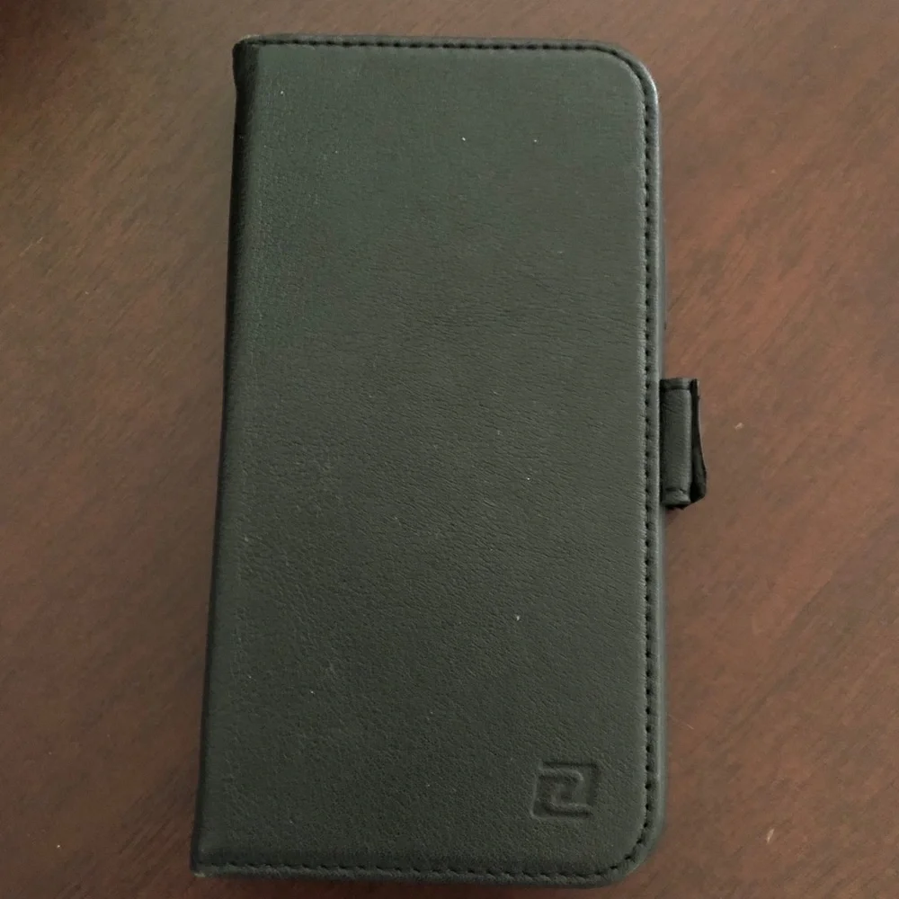 Black IPhone X leather case